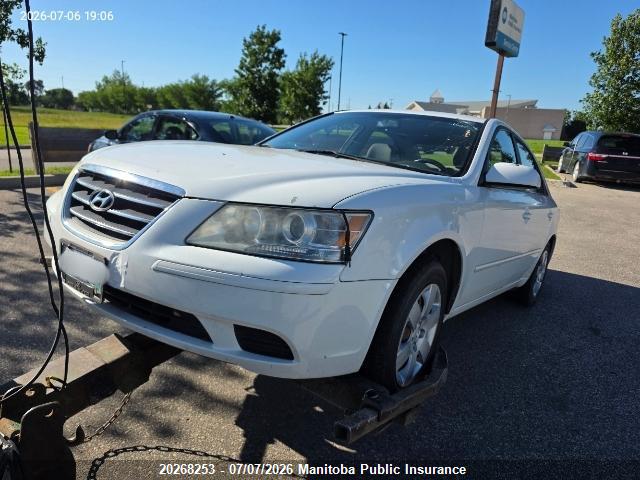 Продажа на аукционе авто 2009 Hyundai Sonata Gl, vin: 5NPET46C69H526803, номер лота: 20268253