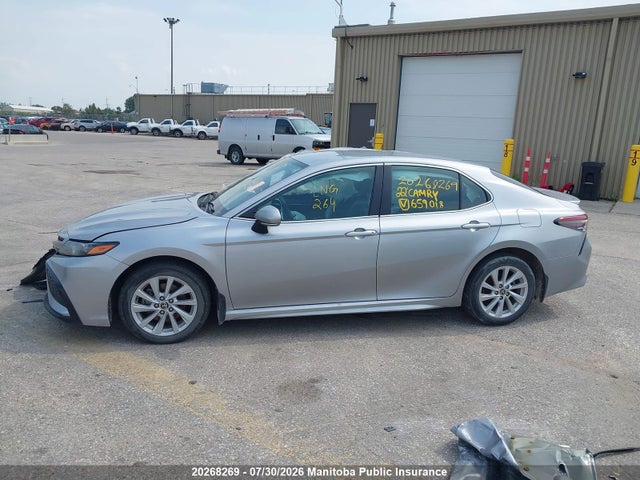 4T1G11AK6NU659018 Toyota CAMRY SE