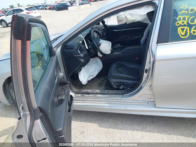 4T1G11AK6NU659018 Toyota CAMRY SE
