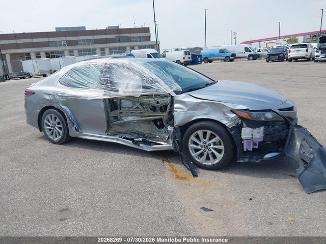 4T1G11AK6NU659018 Toyota CAMRY SE