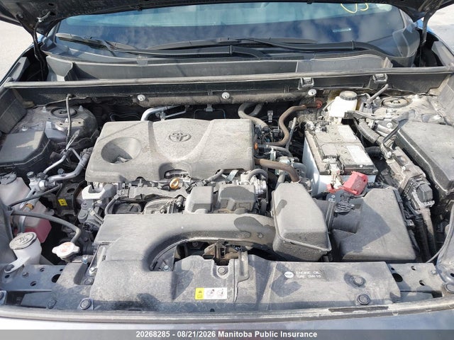 2T3R1RFV1RC418573 Toyota Rav4 Xle