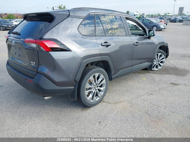 2T3R1RFV1RC418573 Toyota Rav4 Xle