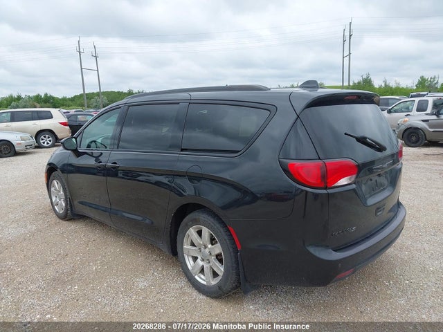 Chrysler Pacifica Touring-l 2018 2C4RC1EG4JR305728 Image 3