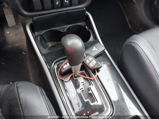 Продаж на аукціоні авто 2017 Mitsubishi Outlander Gt, vin: JA4JZ4AX0HZ605652, номер лоту: 20268287