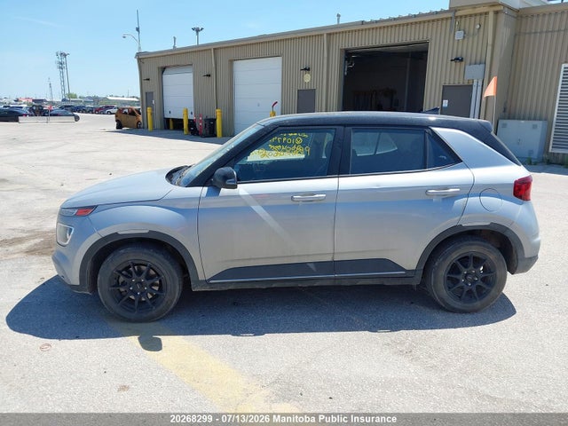 Hyundai Venue Essential 2021 KMHRB8A35MU109797 Image 14
