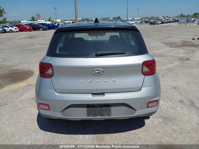 Hyundai Venue Essential 2021 KMHRB8A35MU109797 Image 16