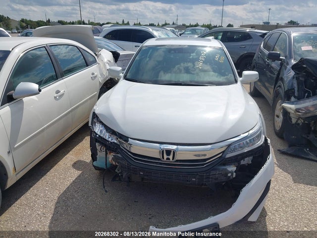 Продажа на аукционе авто 2016 Honda Accord Touring, vin: 1HGCR2F0XGA806682, номер лота: 20268302