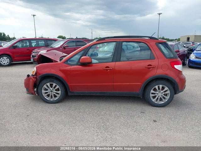20268316 :رقم المزاد ، JS2YB5A31D6102726 vin ، 2013 Suzuki Sx4 Jx مزاد بيع