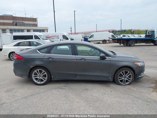 20268331 :رقم المزاد ، 3FA6P0H79HR224926 vin ، 2017 Ford Fusion Se مزاد بيع