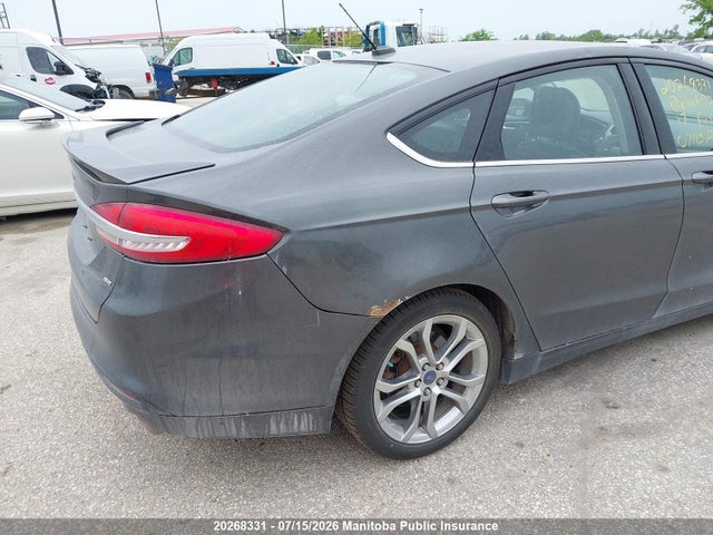 20268331 :رقم المزاد ، 3FA6P0H79HR224926 vin ، 2017 Ford Fusion Se مزاد بيع