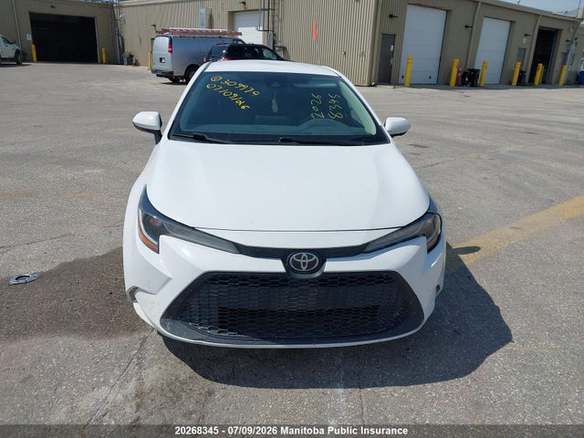 Toyota COROLLA LE 2022 5YFBPMBE5NP309979 Image 12