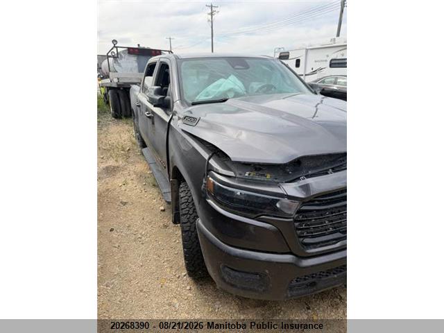 Dodge Ram 1500 Sport Crew Cab 2026 3C6SRFVP3T4152886 головне зображення