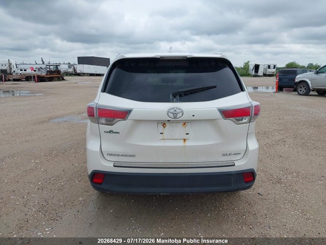 Toyota Highlander Xle V6 2014 5TDJKRFH5ES031569 Image 16