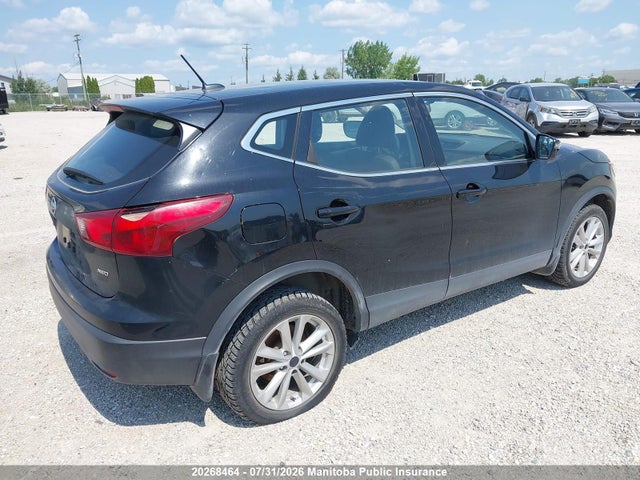 JN1BJ1CR1KW328388 Nissan Qashqai S