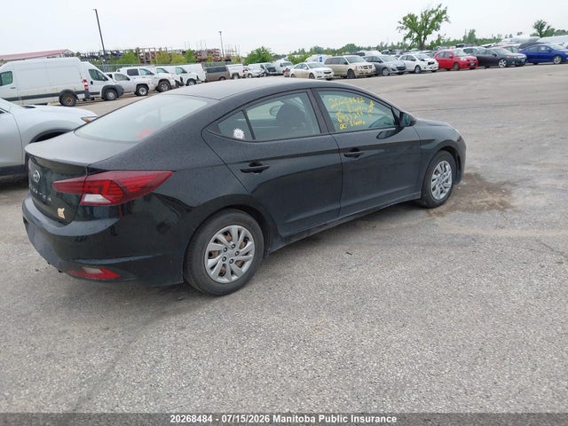 Hyundai Elantra Essential 2020 KMHD74LF3LU923294 Image 4
