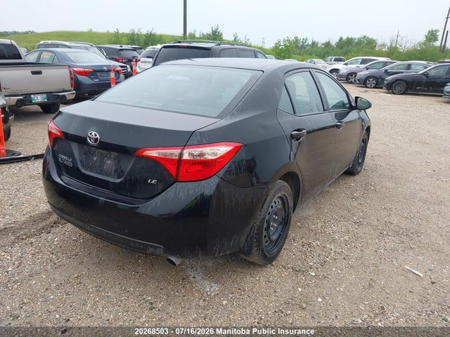 Toyota COROLLA LE 2018 2T1BURHE1JC104960 Image 4