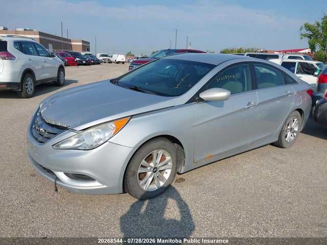 20268544 :رقم المزاد ، 5NPEB4AC0DH722013 vin ، 2013 Hyundai Sonata Gl مزاد بيع