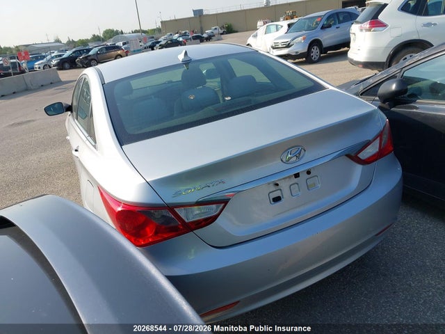 20268544 :رقم المزاد ، 5NPEB4AC0DH722013 vin ، 2013 Hyundai Sonata Gl مزاد بيع