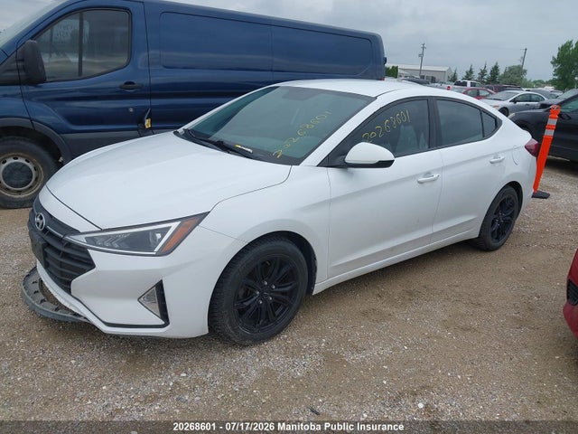Hyundai Elantra Essential 2020 KMHD74LF2LU923495 Image 2