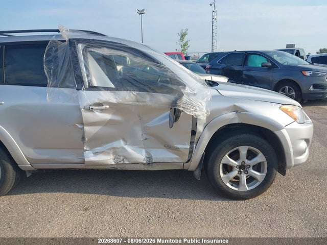 20268607 :رقم المزاد ، 2T3DF4DV6BW138055 vin ، 2011 Toyota Rav4 Limited مزاد بيع