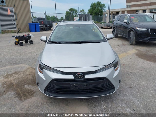 5YFB4MDE6RP184633 Toyota COROLLA LE