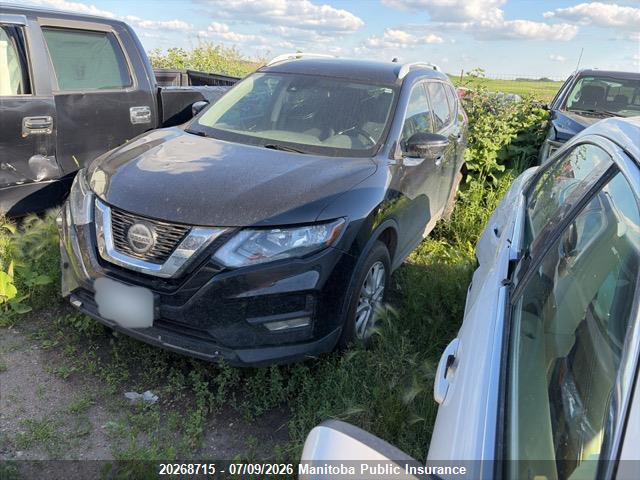 2020 Nissan Rogue Sv მანქანა იყიდება აუქციონზე, vin: 5N1AT2MV6LC745167, აუქციონის ნომერი: 20268715