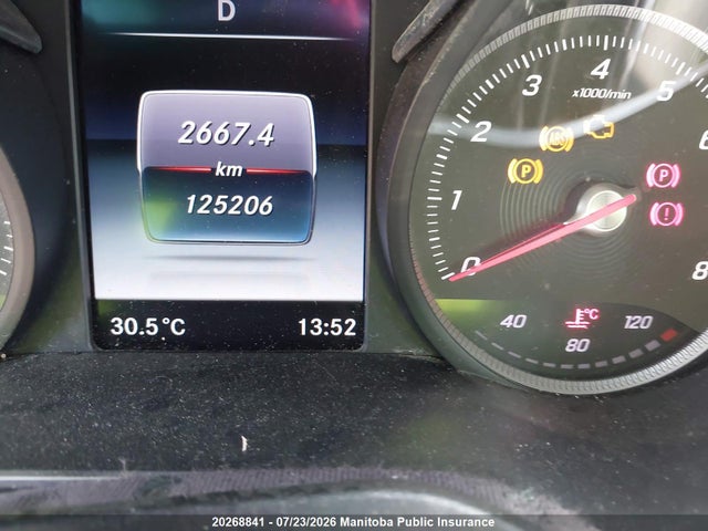 2015 Mercedes Benz C300w 4matic მანქანა იყიდება აუქციონზე, vin: 55SWF4KB0FU049884, აუქციონის ნომერი: 20268841