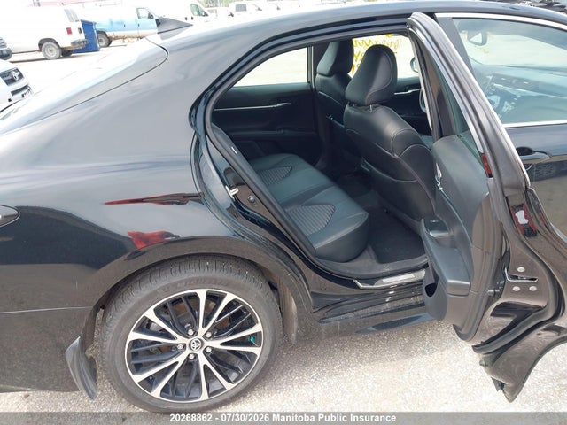 4T1J11AK3LU878196 Toyota CAMRY SE