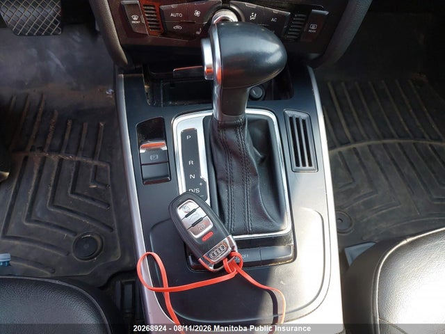 2013 Audi A4 2.0t Quattro მანქანა იყიდება აუქციონზე, vin: WAUBFCFL4DN026987, აუქციონის ნომერი: 20268924