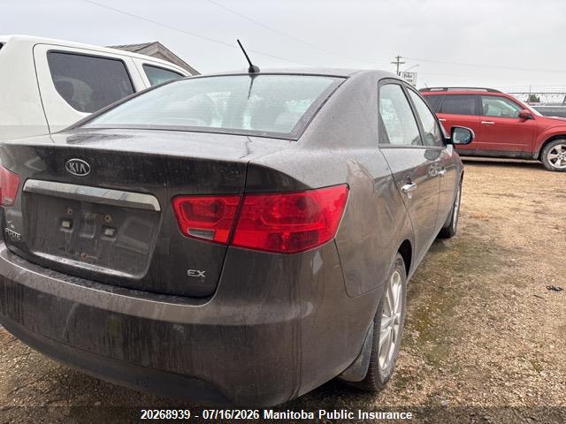 2011 Kia Forte Ex მანქანა იყიდება აუქციონზე, vin: KNAFU4A23B5427021, აუქციონის ნომერი: 20268939