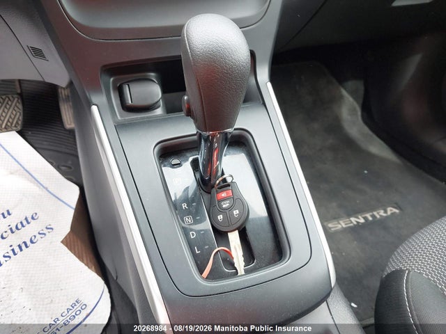 3N1AB7AP7JY332711 Nissan Sentra 1.8 S