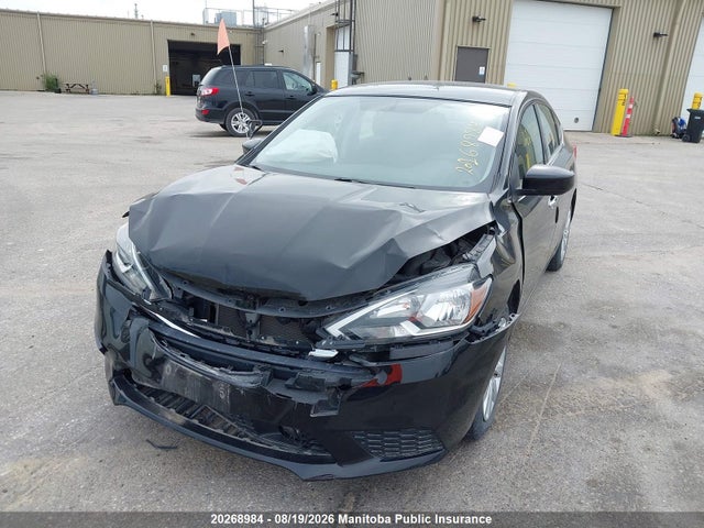 3N1AB7AP7JY332711 Nissan Sentra 1.8 S