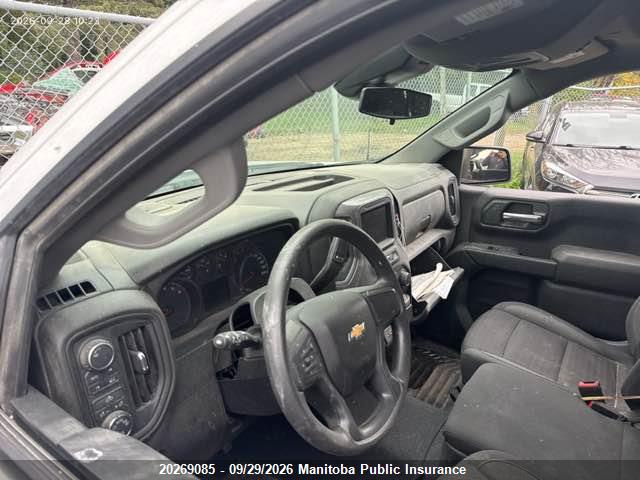 20269085 :رقم المزاد ، 1GCRDAED5NZ575310 vin ، 2022 Chevrolet Silverado 1500 Wt Double Cab مزاد بيع