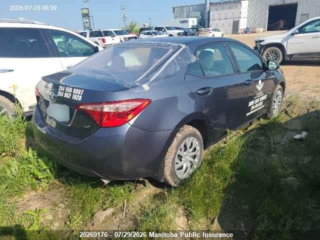 Toyota COROLLA LE 2018 2T1BURHE5JC058615 Image 4