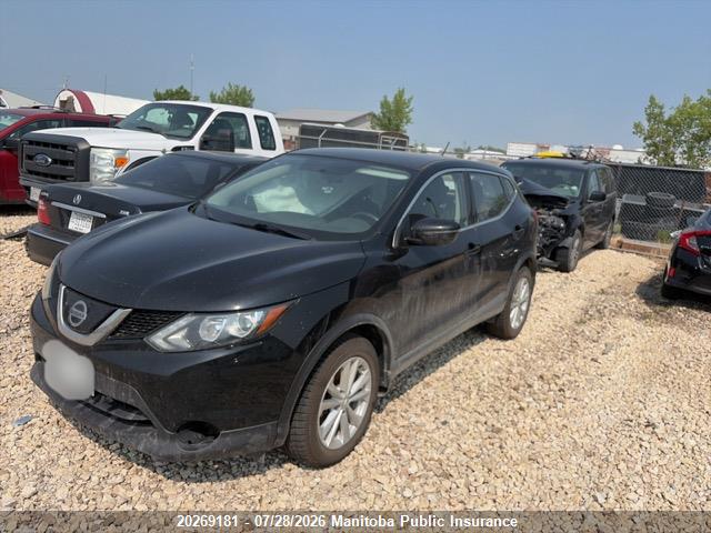 JN1BJ1CR9JW292500 Nissan Qashqai S