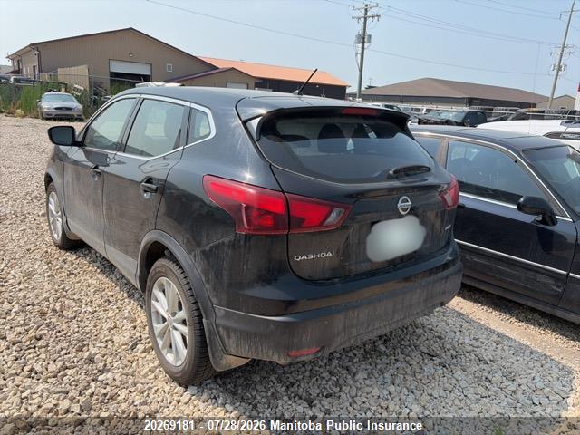 JN1BJ1CR9JW292500 Nissan Qashqai S