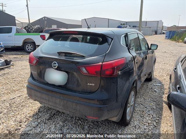 JN1BJ1CR9JW292500 Nissan Qashqai S