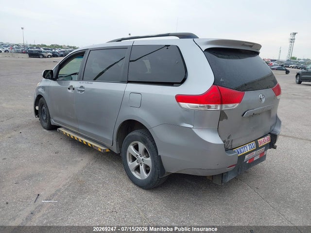 Продаж на аукціоні авто 2013 Toyota Sienna Le V6, vin: 5TDKK3DC2DS396461, номер лоту: 20269247