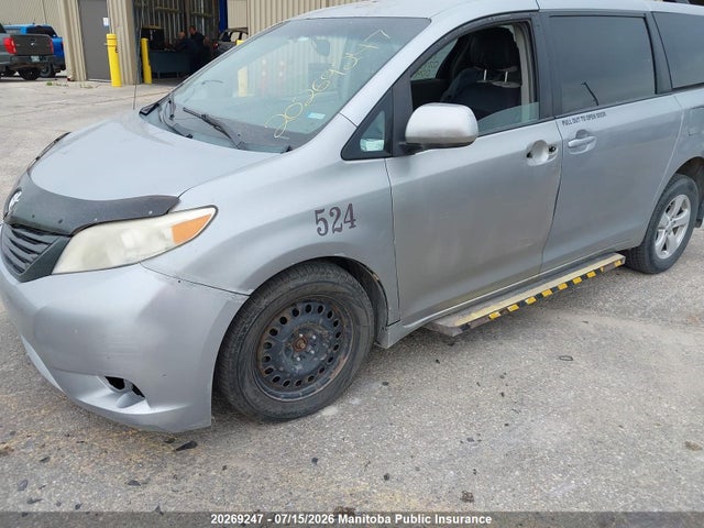 Продаж на аукціоні авто 2013 Toyota Sienna Le V6, vin: 5TDKK3DC2DS396461, номер лоту: 20269247