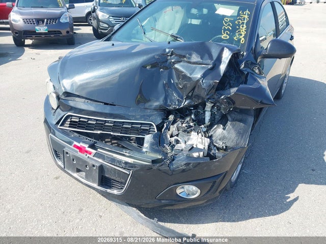 Chevrolet SONIC LT 2015 1G1JC5SHXF4190430 Image 6