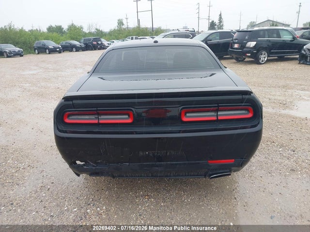 2C3CDZAG0FH707528 Dodge Challenger Sxt