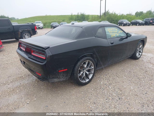 2C3CDZAG0FH707528 Dodge Challenger Sxt