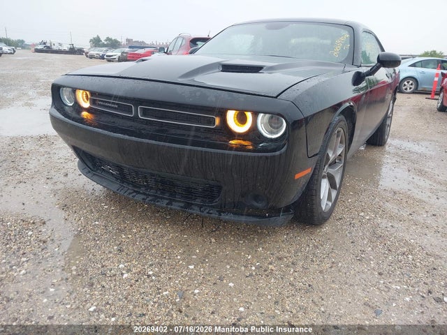 2C3CDZAG0FH707528 Dodge Challenger Sxt