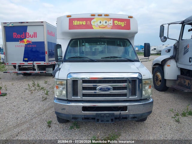 20269419 :رقم المزاد ، 1FDEE3FL2BDA24544 vin ، 2011 Ford E350 مزاد بيع