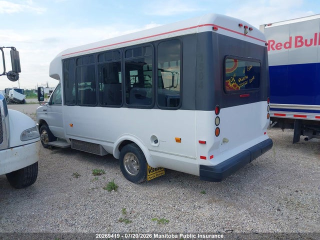 20269419 :رقم المزاد ، 1FDEE3FL2BDA24544 vin ، 2011 Ford E350 مزاد بيع