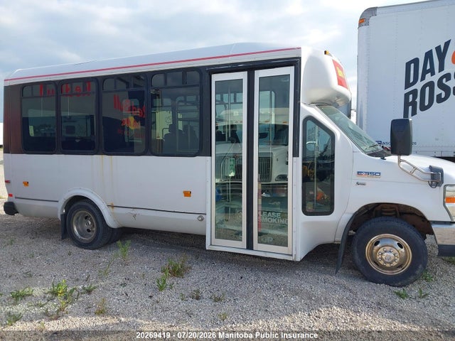 20269419 :رقم المزاد ، 1FDEE3FL2BDA24544 vin ، 2011 Ford E350 مزاد بيع