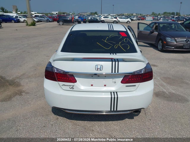 1HGCR2F99FA800756 Honda Accord Touring
