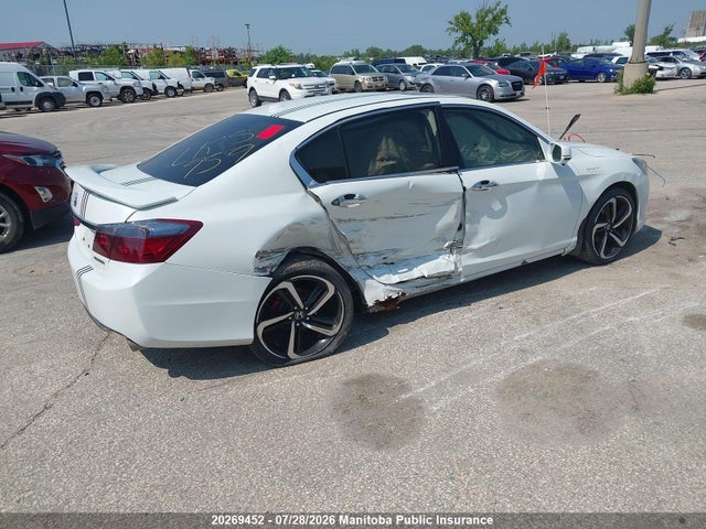 1HGCR2F99FA800756 Honda Accord Touring