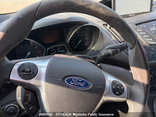 2015 Ford Escape Se მანქანა იყიდება აუქციონზე, vin: 1FMCU9G94FUA29637, აუქციონის ნომერი: 20269536