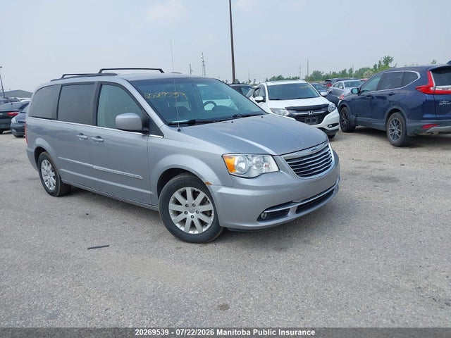 Chrysler Town &amp; Country Touring 2015 2C4RC1BG2FR740081 zdjęcie główne